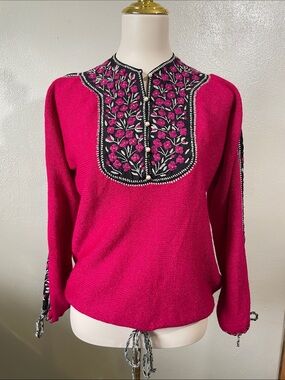 Artwear Folk Embroidered Floral Pearl Button Knit Sweater Cottage Medium Textile
